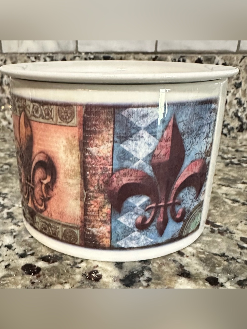 Fleur de lis Ceramic dip chiller